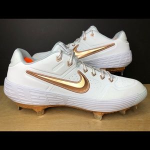 rose gold baseball cleats